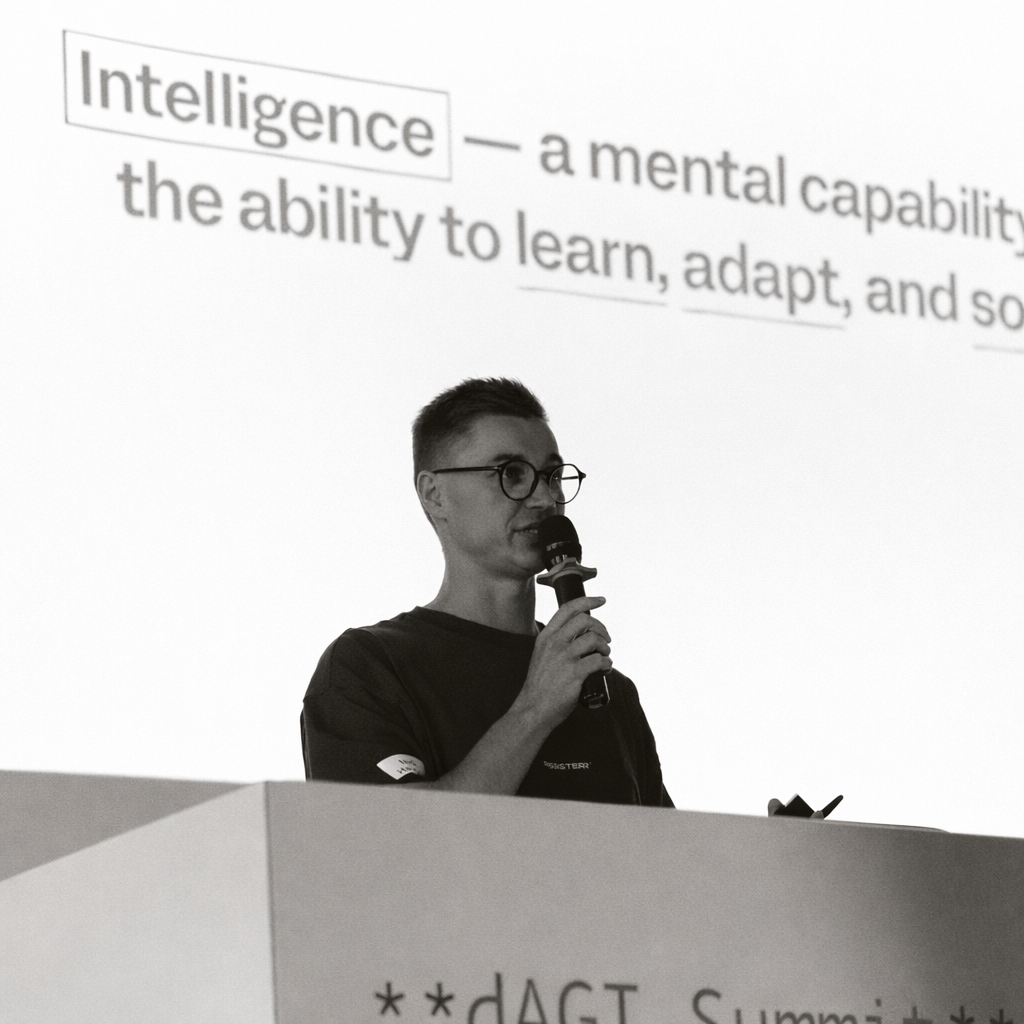 Nick Havryliak speaking at dAGI Summit